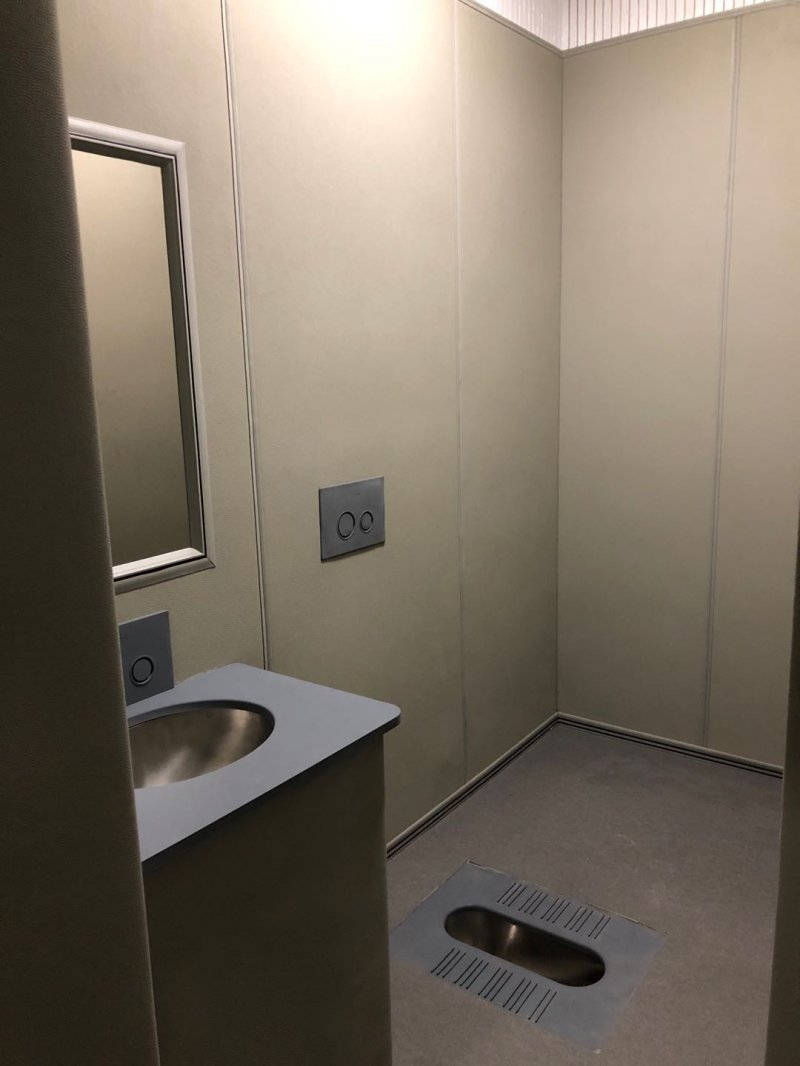 贵州省纪委谈话室卫生间防撞卫浴洁具洗手台蹲便工程案例